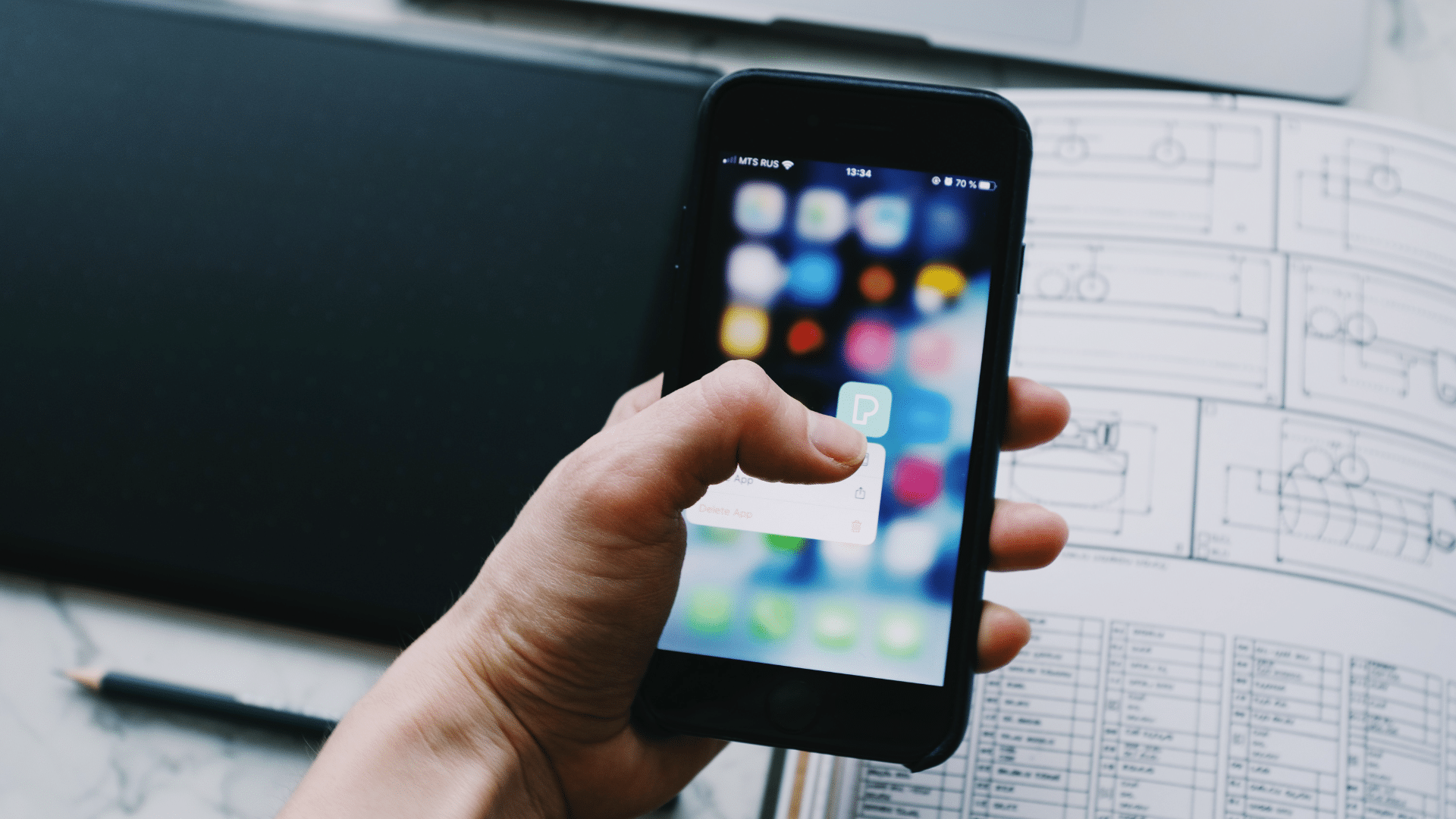 características clave que debe tener toda app móvil en 2025